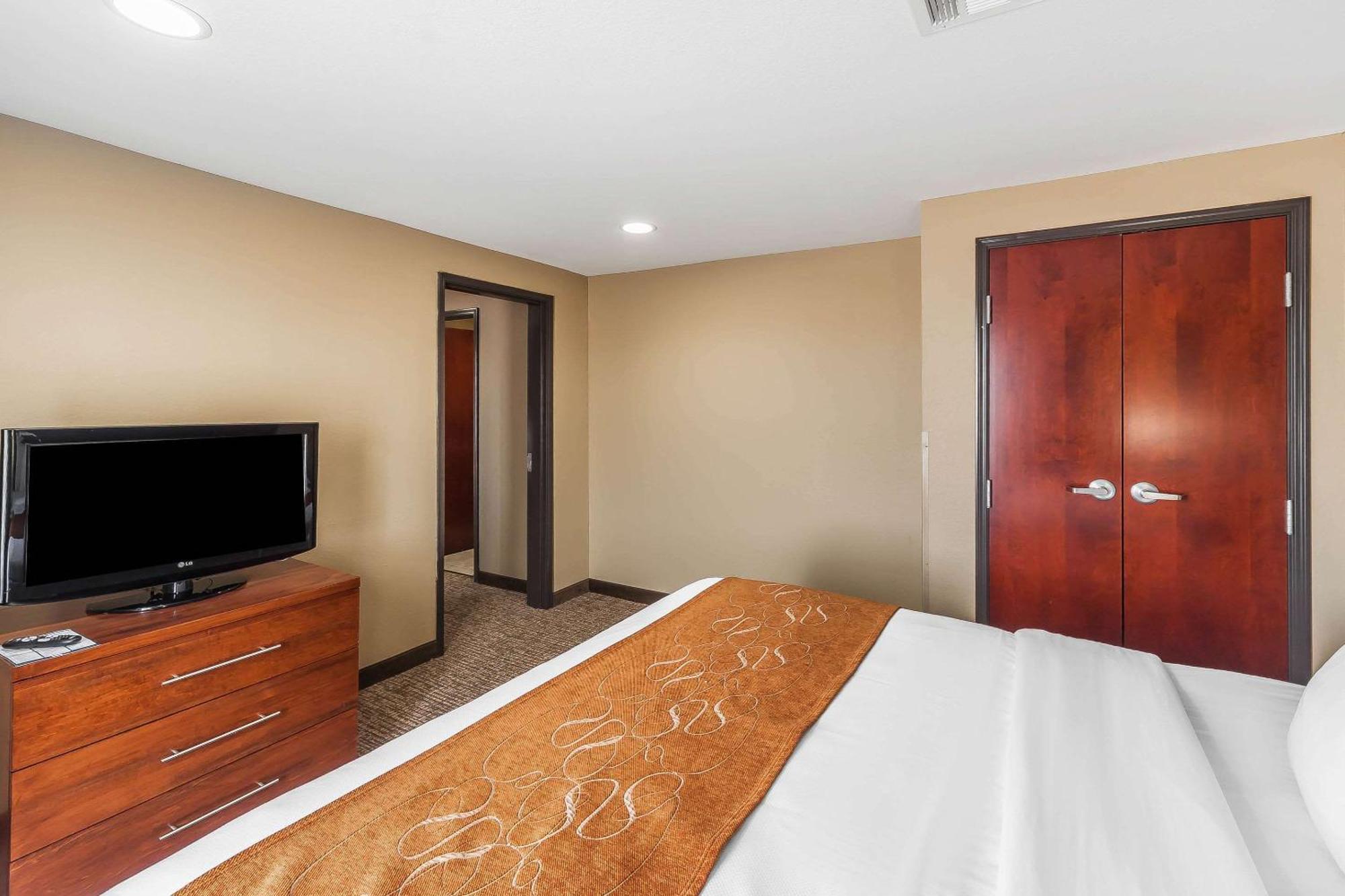 Comfort Suites Yukon - SW Oklahoma City Eksteriør bilde